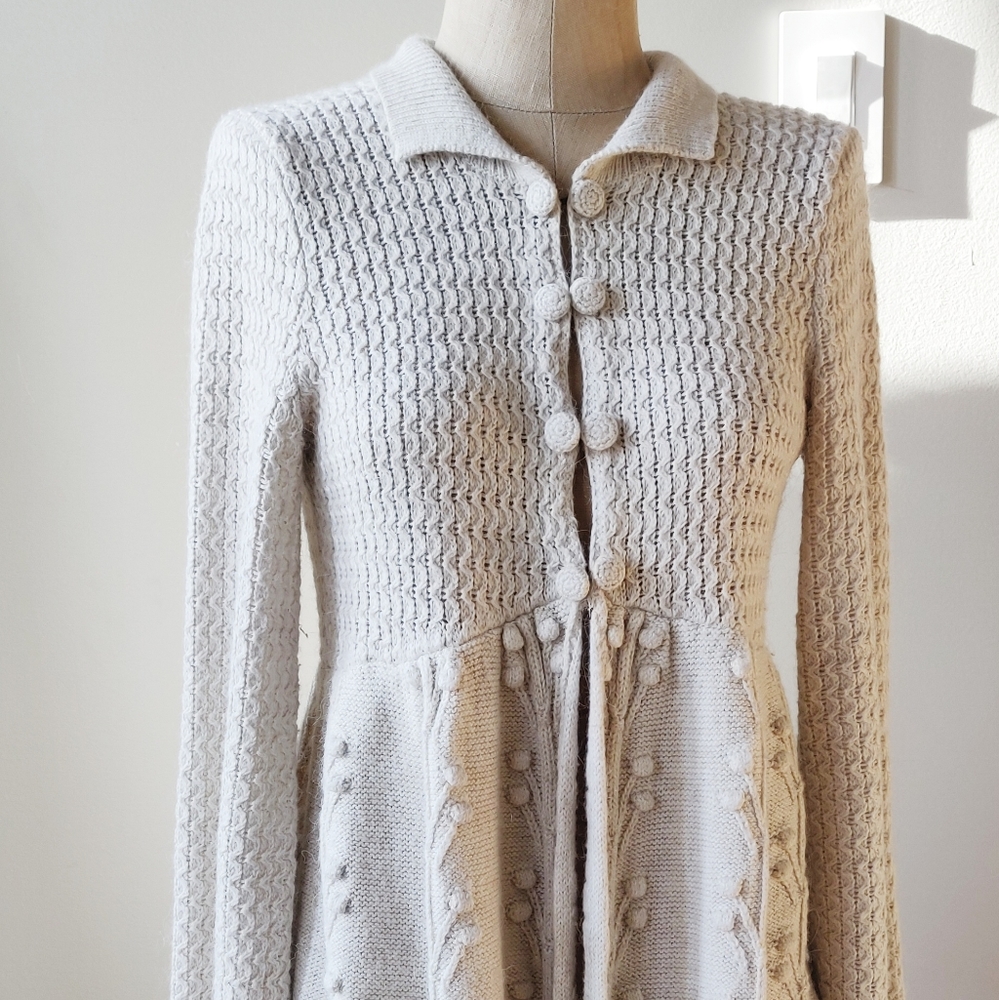 Sleeping on Snow Cardigan